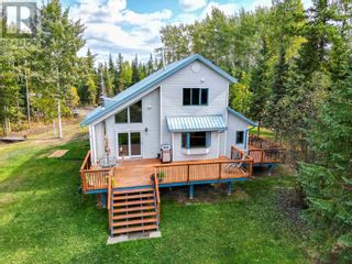 Photo 1: 15205 HUBERT ROAD in Prince George: House for sale : MLS®# R2838108