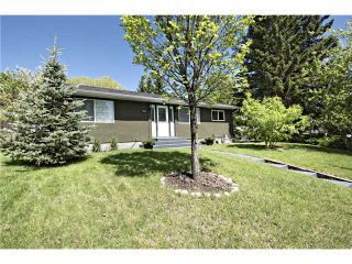 Photo 1: 3004 LANCASTER Way SW in CALGARY: Lakeview Residential Detached Single Family for sale (Calgary)  : MLS®# C3579883