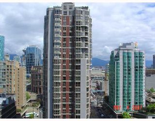 Photo 2: 2010 909 MAINLAND Street in Vancouver: Downtown VW Condo for sale (Vancouver West)  : MLS®# V644844