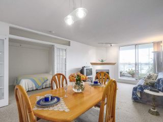 Photo 9: 301 1978 VINE Street in Vancouver: Kitsilano Condo for sale in "CAPERS BUILDING" (Vancouver West)  : MLS®# R2224832