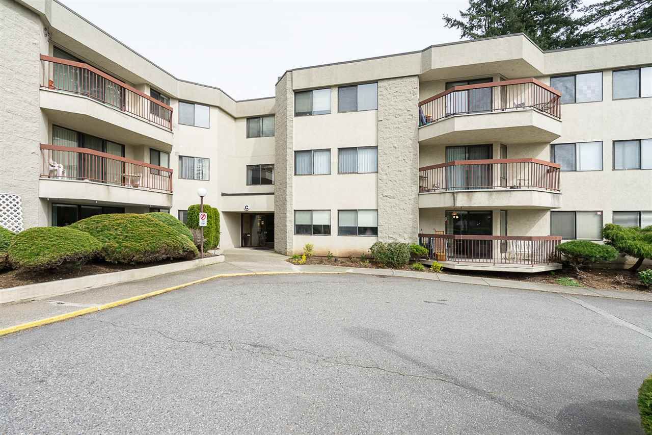 Main Photo: 133 31955 OLD YALE Road in Abbotsford: Abbotsford West Condo for sale in "Evergreen Village" : MLS®# R2557731