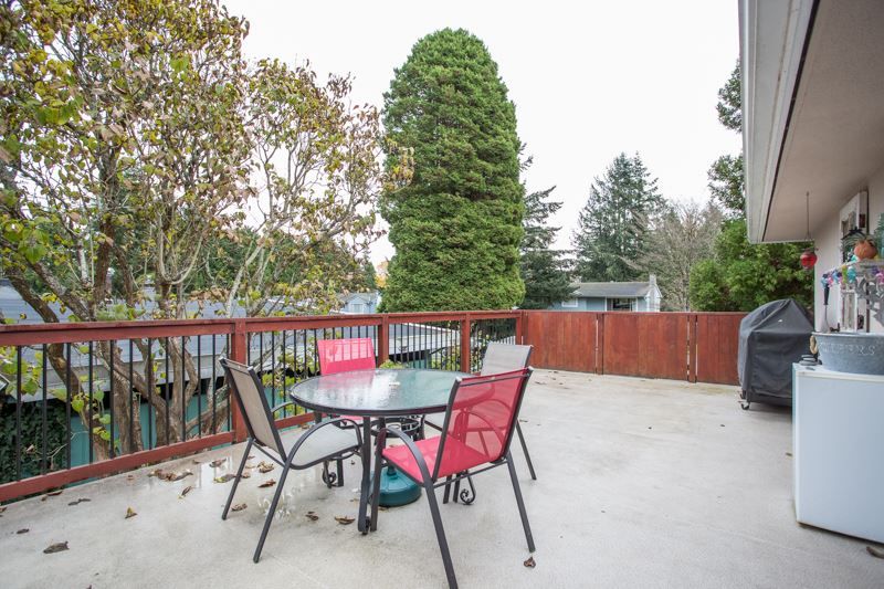 Photo 33: Photos: 15725 TULIP Drive in Surrey: King George Corridor House for sale (South Surrey White Rock)  : MLS®# R2516852