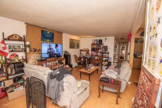 Photo 18: 644 Grenville Ave in Esquimalt: Es Rockheights Full Duplex for sale : MLS®# 959732