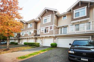 Photo 2: 16 20771 DUNCAN Way in Langley: Langley City Townhouse for sale in "Wyndham Lane" : MLS®# R2732902