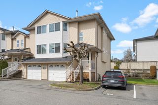 Photo 1: 54 3087 IMMEL Street in Abbotsford: Central Abbotsford Townhouse for sale in "Clayburn Estates" : MLS®# R2765581