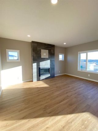 Photo 4: 2753 Baywater Landing SW: Airdrie Detached for sale : MLS®# A2087592