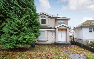 Photo 2: 3596 TURNER Street in Vancouver: Renfrew VE House for sale (Vancouver East)  : MLS®# R2874493