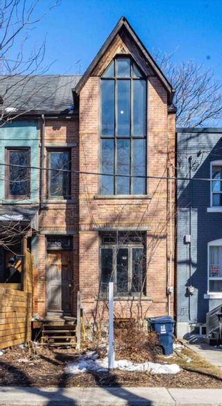 Photo 1: 233 Macdonell Avenue in Toronto: Roncesvalles House (2 1/2 Storey) for sale (Toronto W01)  : MLS®# W5975181
