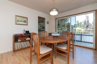 Photo 9: 2360 Styan Rd in Central Saanich: CS Tanner House for sale : MLS®# 948786