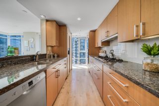 Photo 12: 803 1281 W CORDOVA Street in Vancouver: Coal Harbour Condo for sale (Vancouver West)  : MLS®# R2847469