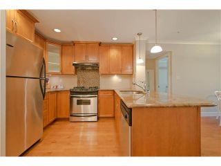 Photo 9: 206 2103 W 45th Avenue in Vancouver: Kerrisdale Condo for sale (Vancouver West)  : MLS®# V1035439