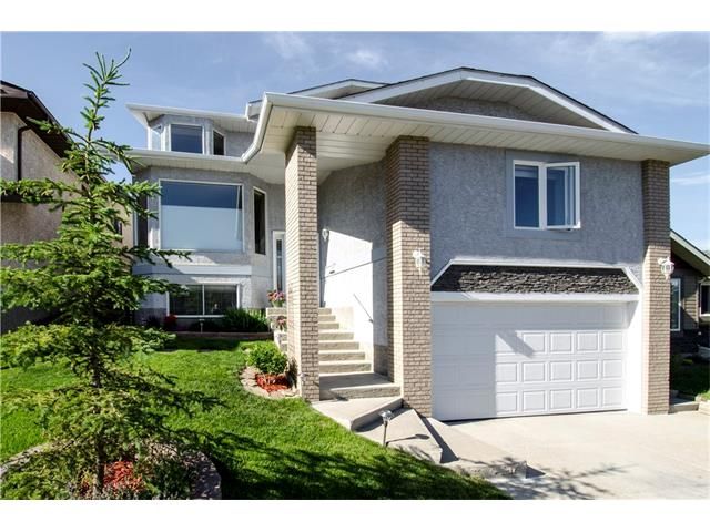 Main Photo: 263 EDGELAND Road NW in Calgary: Edgemont House for sale : MLS®# C4102245
