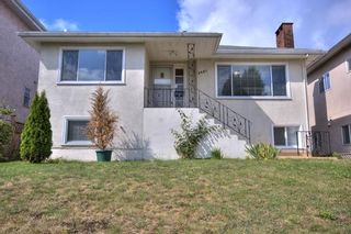 Photo 1: 5651 CHESTER Street in Vancouver: Fraser VE House for sale in "FRASER VE" (Vancouver East)  : MLS®# V746920