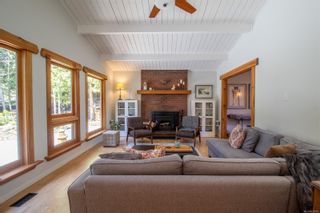 Photo 15: 4722 Captains Cres in Pender Island: GI Pender Island House for sale (Gulf Islands)  : MLS®# 930785
