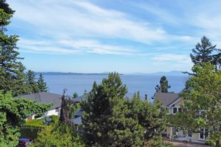 Photo 34: 13036 MARINE Drive in Surrey: Crescent Bch Ocean Pk. House for sale in "West Marine Drive" (South Surrey White Rock)  : MLS®# R2884288