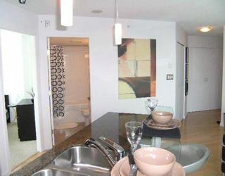 Photo 7: 2302 501 PACIFIC Street in Vancouver: Downtown VW Condo for sale in "The 501" (Vancouver West)  : MLS®# V779257