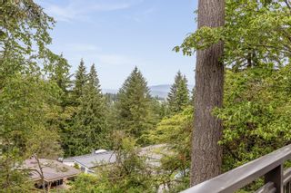Photo 11: 943 MILLER Avenue in Coquitlam: Coquitlam West House for sale : MLS®# R2702473