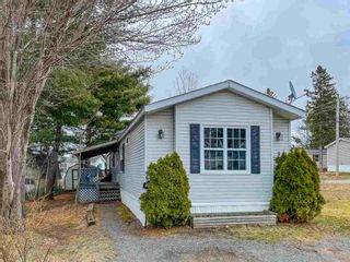 Photo 1: 4 Pinecrest Drive in New Minas: 404-Kings County Residential for sale (Annapolis Valley)  : MLS®# 202107898