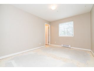 Photo 16: 206 20288 54 Avenue in Langley: Langley City Condo for sale in "Cavalier Court" : MLS®# R2150776