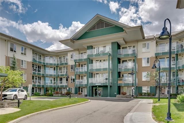 Main Photo: 409 3111 34 Avenue NW in Calgary: Varsity Apartment for sale : MLS®# C4301602