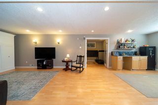 Photo 38: 2 Strathridge Court SW in Calgary: Strathcona Park Detached for sale : MLS®# A2077990