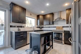 Photo 2: 183 Wood Valley Drive SW in Calgary: Woodbine Detached for sale : MLS®# A1179819