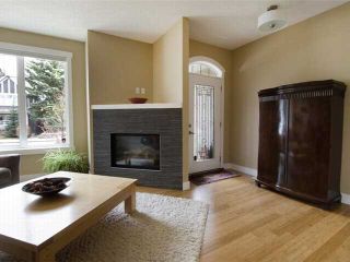 Photo 5: 1 523 34 Street NW in CALGARY: Parkdale Townhouse for sale (Calgary)  : MLS®# C3473184