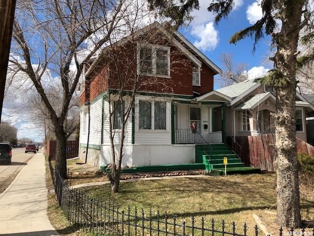Main Photo: 2072 Princess Street in Regina: Cathedral RG Residential for sale : MLS®# SK929645
