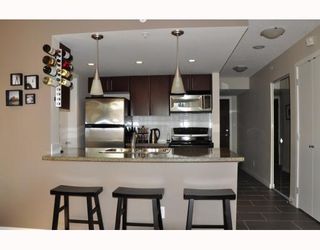 Photo 3: 1506 58 KEEFER Place in Vancouver: Downtown VW Condo for sale in "Firenze" (Vancouver West)  : MLS®# V772940