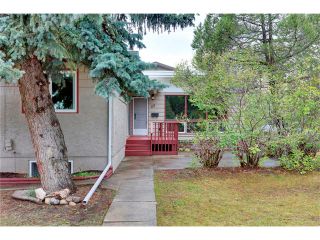 Photo 41: 68 GLENFIELD Road SW in Calgary: Glendle_Glendle Mdws House for sale : MLS®# C4024723