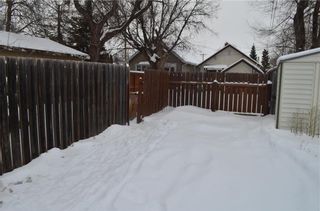 Photo 5: 127 Bristol Avenue in Winnipeg: Norwood Residential for sale (2B)  : MLS®# 202301241