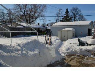 Photo 16: 614 Cedarcrest Drive in WINNIPEG: North Kildonan Residential for sale (North East Winnipeg)  : MLS®# 1303732