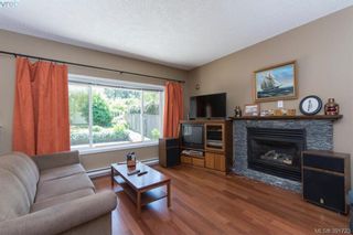 Photo 3: 2558 Selwyn Rd in VICTORIA: La Mill Hill House for sale (Langford)  : MLS®# 787378
