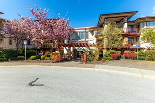 Photo 1: 109 16433 64 Avenue in Surrey: Cloverdale BC Condo for sale in "St. Andrews" (Cloverdale)  : MLS®# R2872566