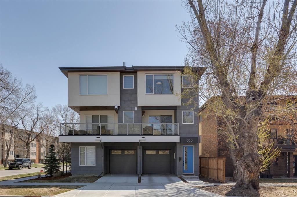 Main Photo: 805 4 Avenue NW in Calgary: Sunnyside Row/Townhouse for sale : MLS®# A2034614