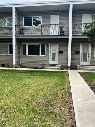 Main Photo: 204 4719 33 Street: Red Deer Row/Townhouse for sale : MLS®# A2075809