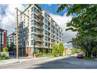 Photo 1: 908 251 E 7 Avenue in Vancouver: Mount Pleasant VE Condo for sale (Vancouver East)  : MLS®# R2465561 
