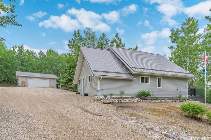 FEATURED LISTING: 201 Rural Address Nipawin