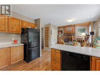 Photo 12: 2189 Michelle Crescent in West Kelowna: House for sale : MLS®# 10310772