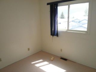 Photo 12: 65 FALMERE Way NE in CALGARY: Falconridge Residential Detached Single Family for sale (Calgary)  : MLS®# C3524511