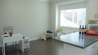 Photo 5: 4531 VICTORIA DRIVE in Vancouver: Victoria VE 1/2 Duplex for sale (Vancouver East)  : MLS®# R2330139