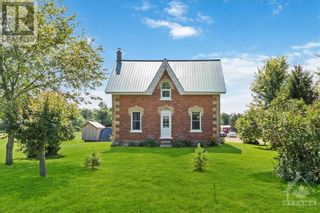 Photo 1: 508 DILLABAUGH ROAD in Kemptville: House for sale : MLS®# 1355108
