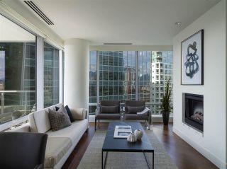 Photo 1: 2308 1111 ALBERNI STREET in Vancouver: West End VW Condo for sale (Vancouver West)  : MLS®# R2483194