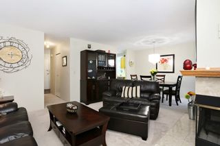 Photo 4: 1 10050 154 Street in Surrey: Guildford Townhouse for sale in "Woodland Grove" (North Surrey)  : MLS®# R2169167