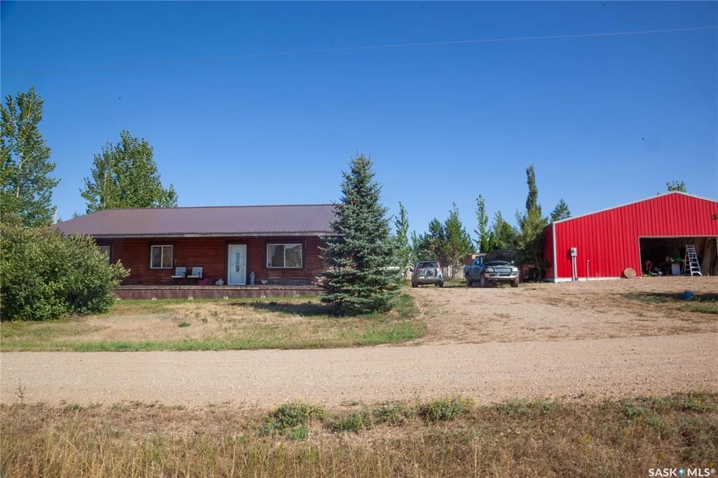 Main Photo: 37 Ernfold Street in Caron: Residential for sale : MLS®# SK941578