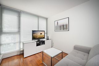 Photo 5: 602 1030 W BROADWAY in Vancouver: Fairview VW Condo for sale in "LA COLOMBA" (Vancouver West)  : MLS®# R2144227