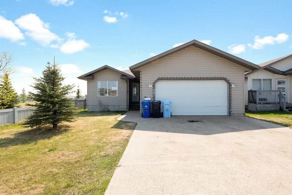 Main Photo: 141 Swanson Crescent: Fort McMurray Detached for sale : MLS®# A2050840