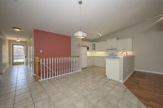 Photo 11: 15 43 Capulet Walk in London: North M Row/Townhouse for sale (North)  : MLS®# 40426253