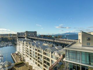 Photo 3: 1004 1000 BEACH Avenue in Vancouver: Yaletown Condo for sale (Vancouver West)  : MLS®# R2356596