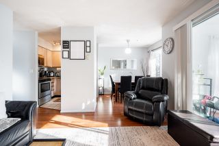 Photo 9: 406 2133 DUNDAS Street in Vancouver: Hastings Condo for sale in "HARBOUR GATE" (Vancouver East)  : MLS®# R2833427